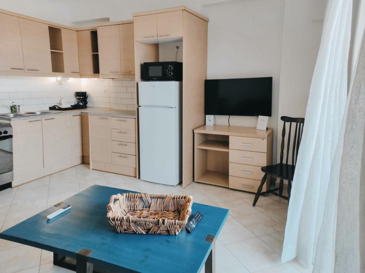 Three Graces Zakynthos Town Apartment ภายนอก รูปภาพ