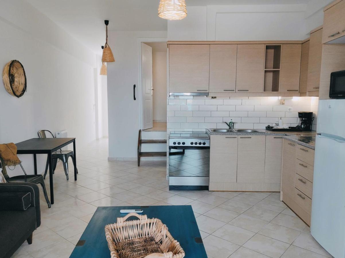 Three Graces Zakynthos Town Apartment ภายนอก รูปภาพ